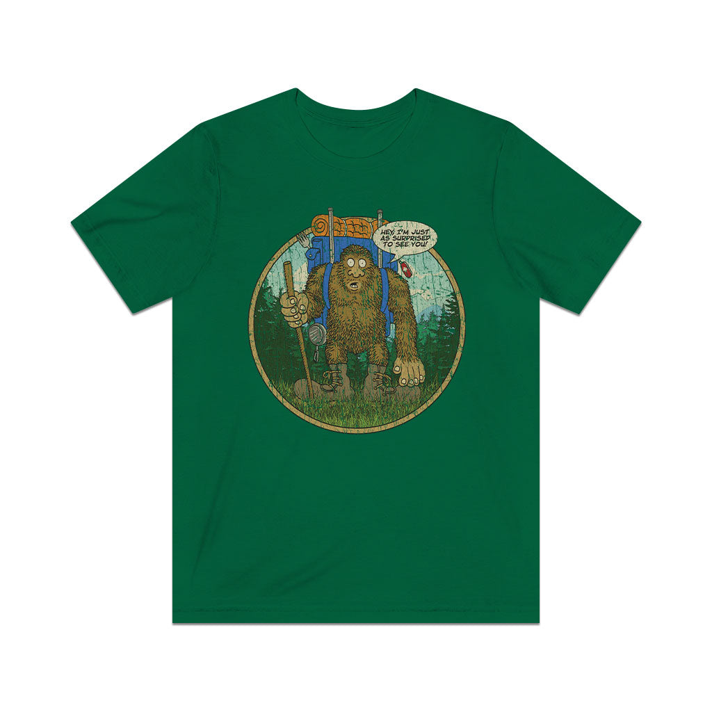 Surprise Bigfoot Sighting 1982 Vintage Men's T-Shirt