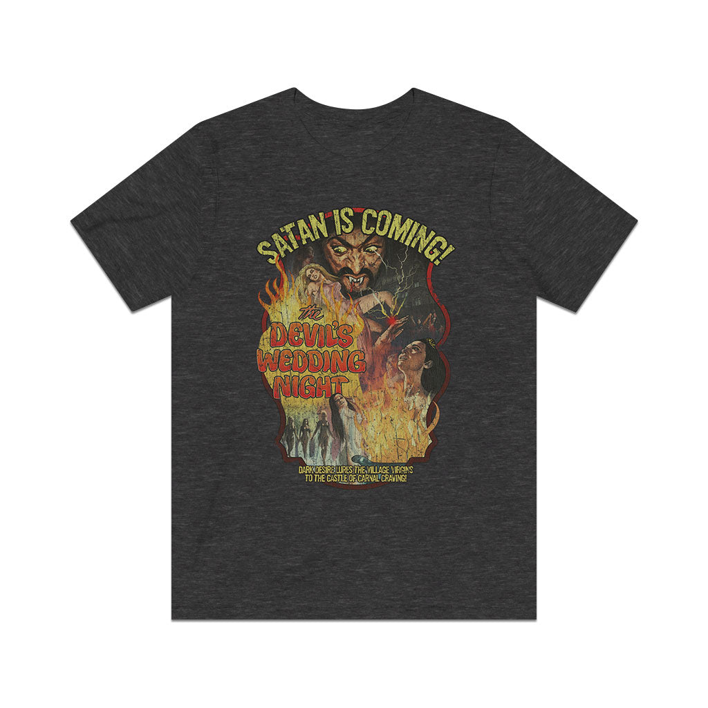 The Devil's Wedding Night 1973  Vintage Men's T-Shirt