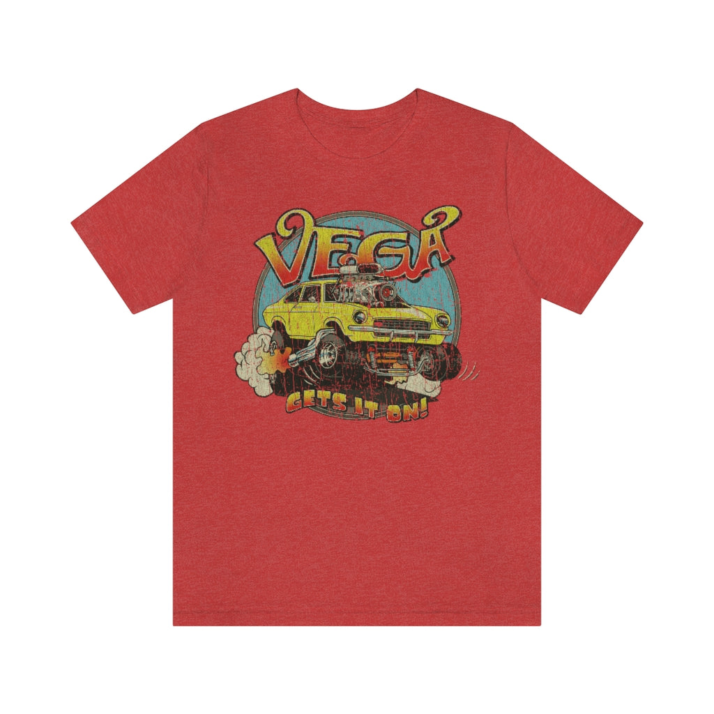 Muscle Vega Gets It On 1971 Vintage Men's T-Shirt