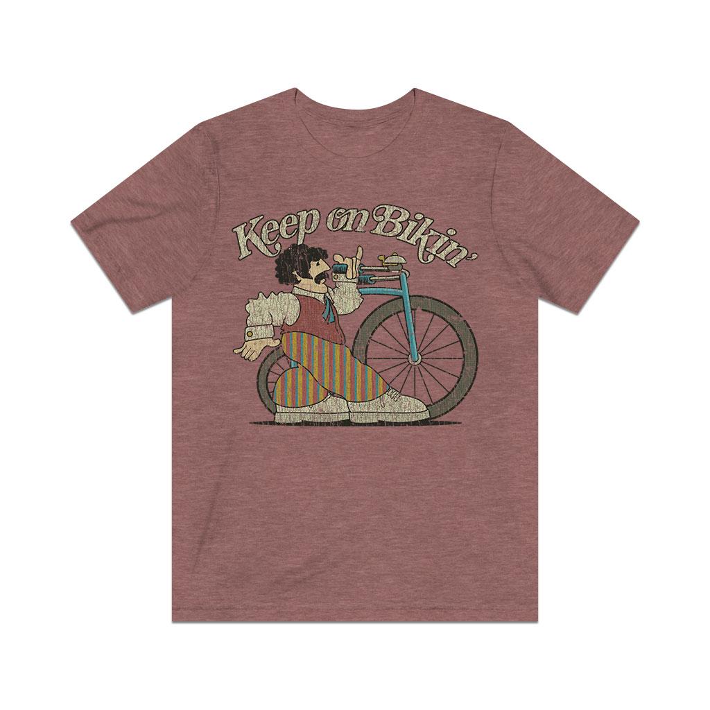 Keep on Bikin' 1971 Vintage Men’s T-shirt