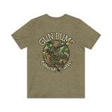 Gun Bums, Surrender... Hell! 1967 Vintage Men's T-Shirt