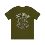 Gun Bums, Surrender... Hell! 1967 Vintage Men's T-Shirt
