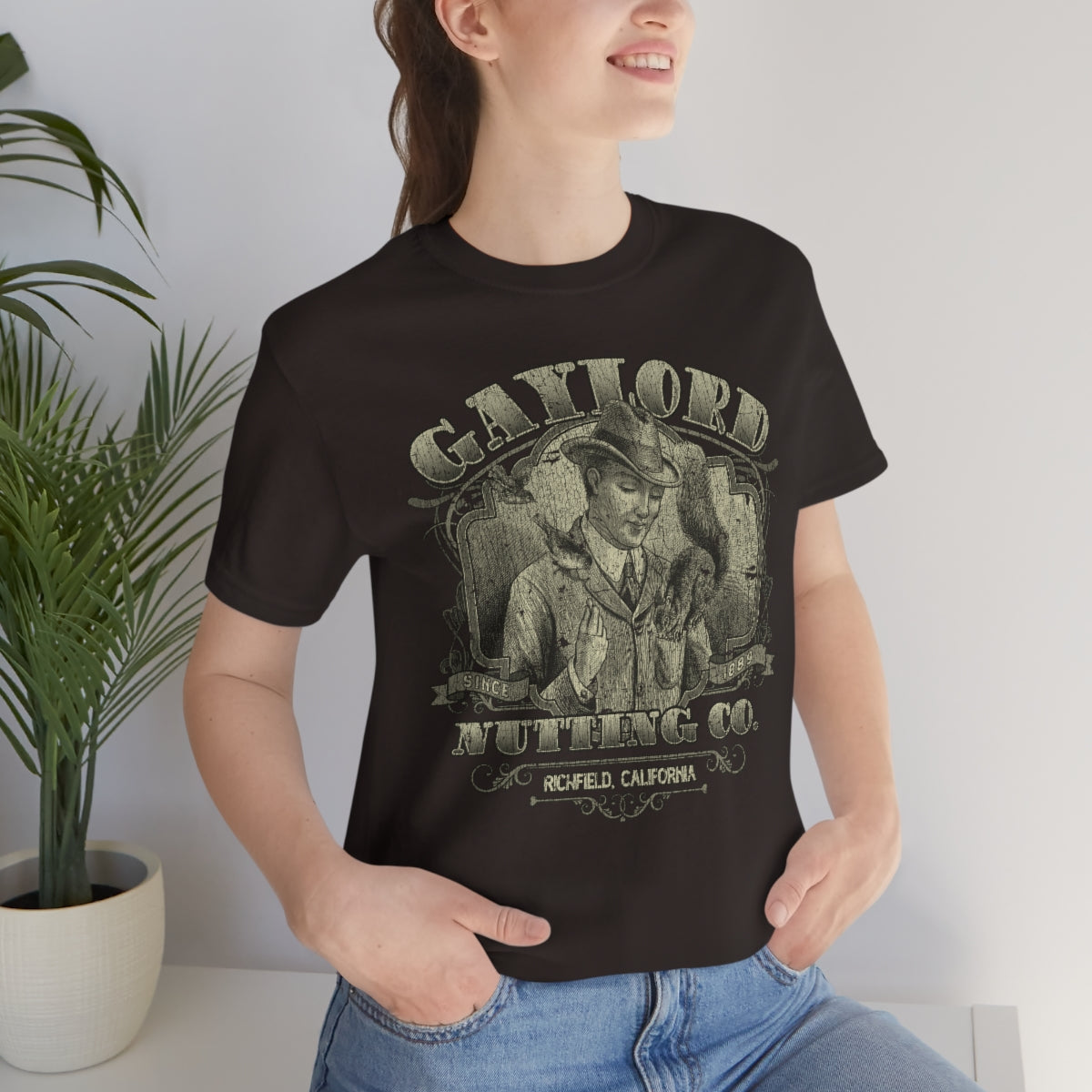 Gaylord Nutting Co. 1889 Vintage Men's T-Shirt