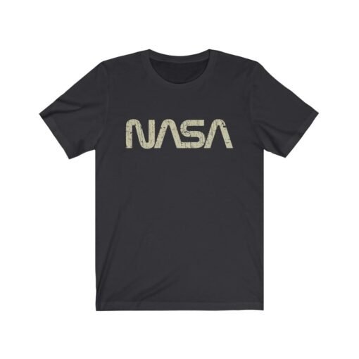 NASA Worm Logo 1975 Vintage Men’s T-Shirt - Image 4