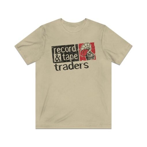 Record and Tape Traders 1977 Vintage Men's T-Shirt - Image 3